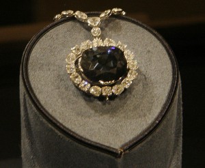 HarryWInstonOwned-The_Hope_Diamond_ hope diamond necklace