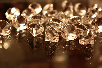 diamonds on table